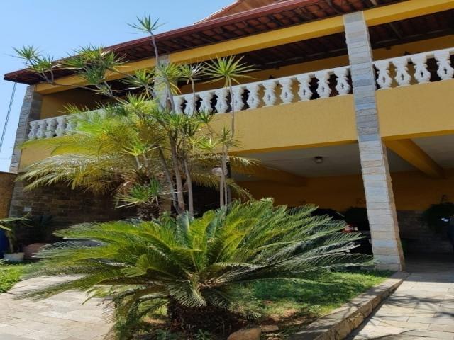 Casa para Venda em Belo Horizonte - 2