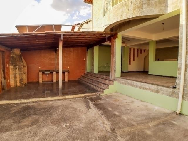 Casa para Venda em Belo Horizonte - 4