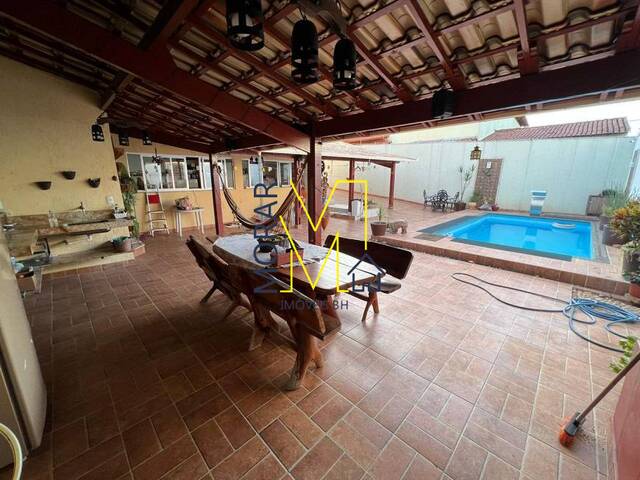Casa para Venda em Belo Horizonte - 4