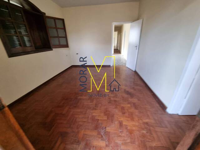 Casa para Venda em Belo Horizonte - 2