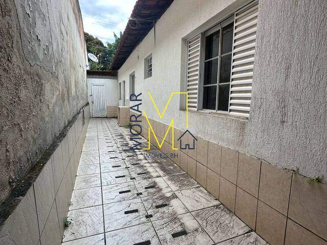 Casa para Venda em Belo Horizonte - 2