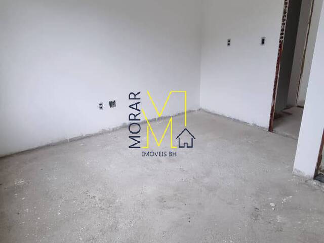 Casa para Venda em Belo Horizonte - 4