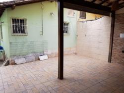 Casa para Venda em Belo Horizonte - 2