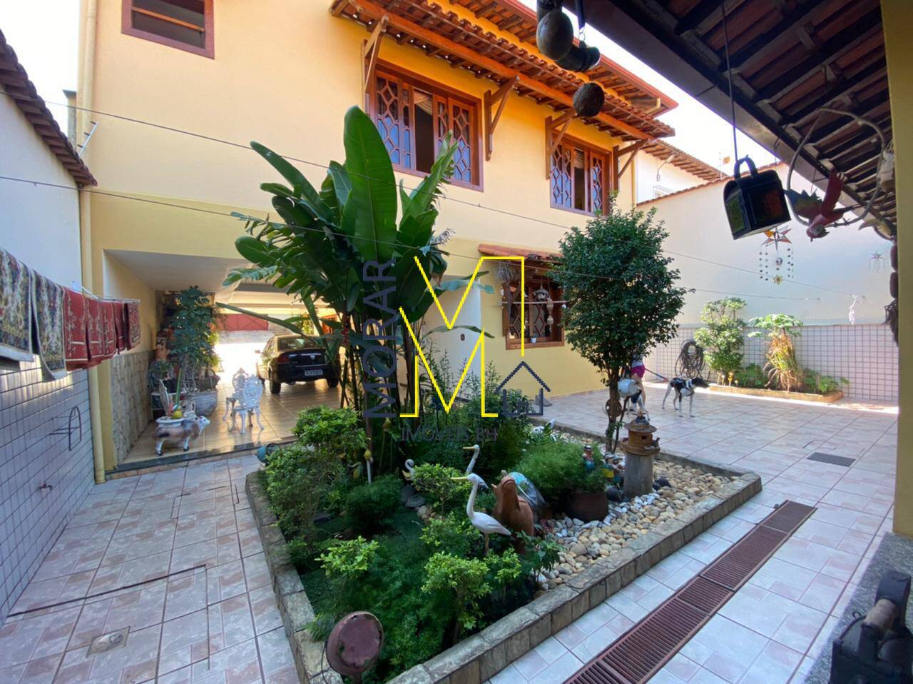 Casa, 4 quartos, 360 m² - Foto 1