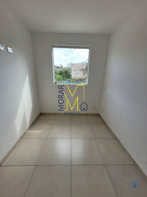 Casa à venda com 2 quartos, 55m² - Foto 9