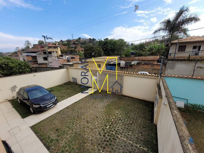 Casa à venda com 2 quartos, 55m² - Foto 14