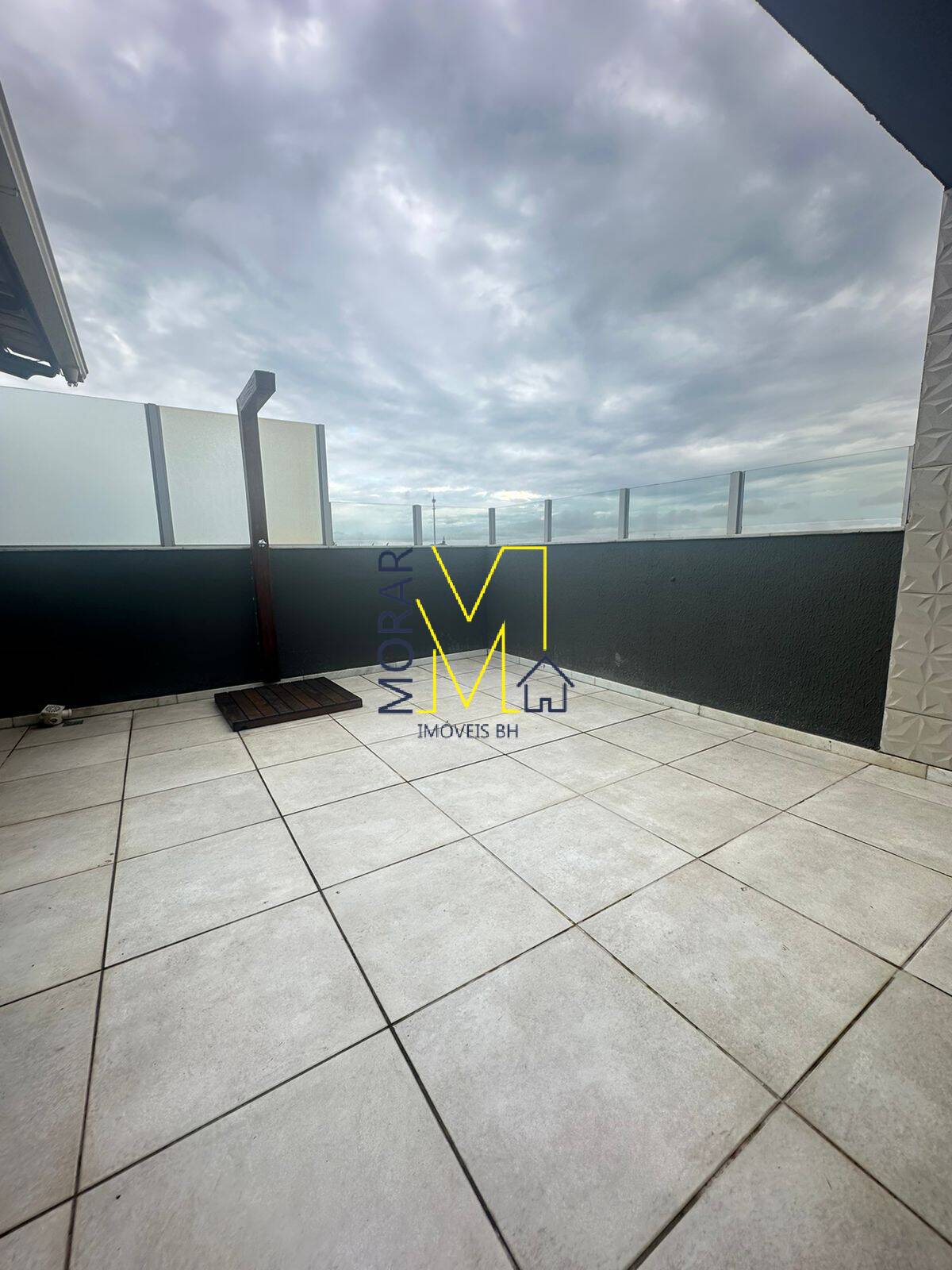 Cobertura à venda com 2 quartos, 117m² - Foto 2