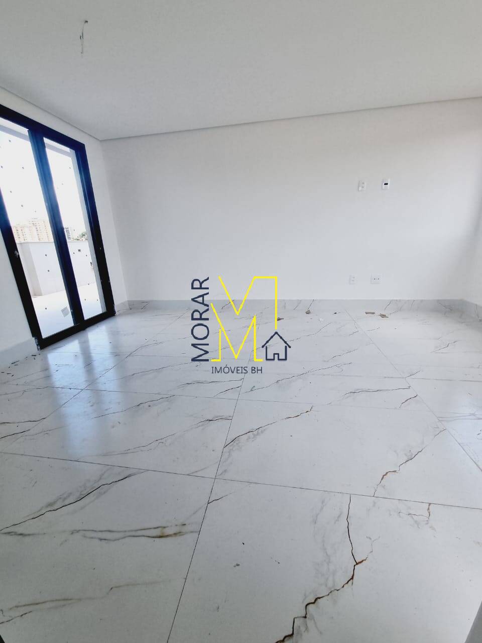 Apartamento à venda com 3 quartos, 100m² - Foto 4