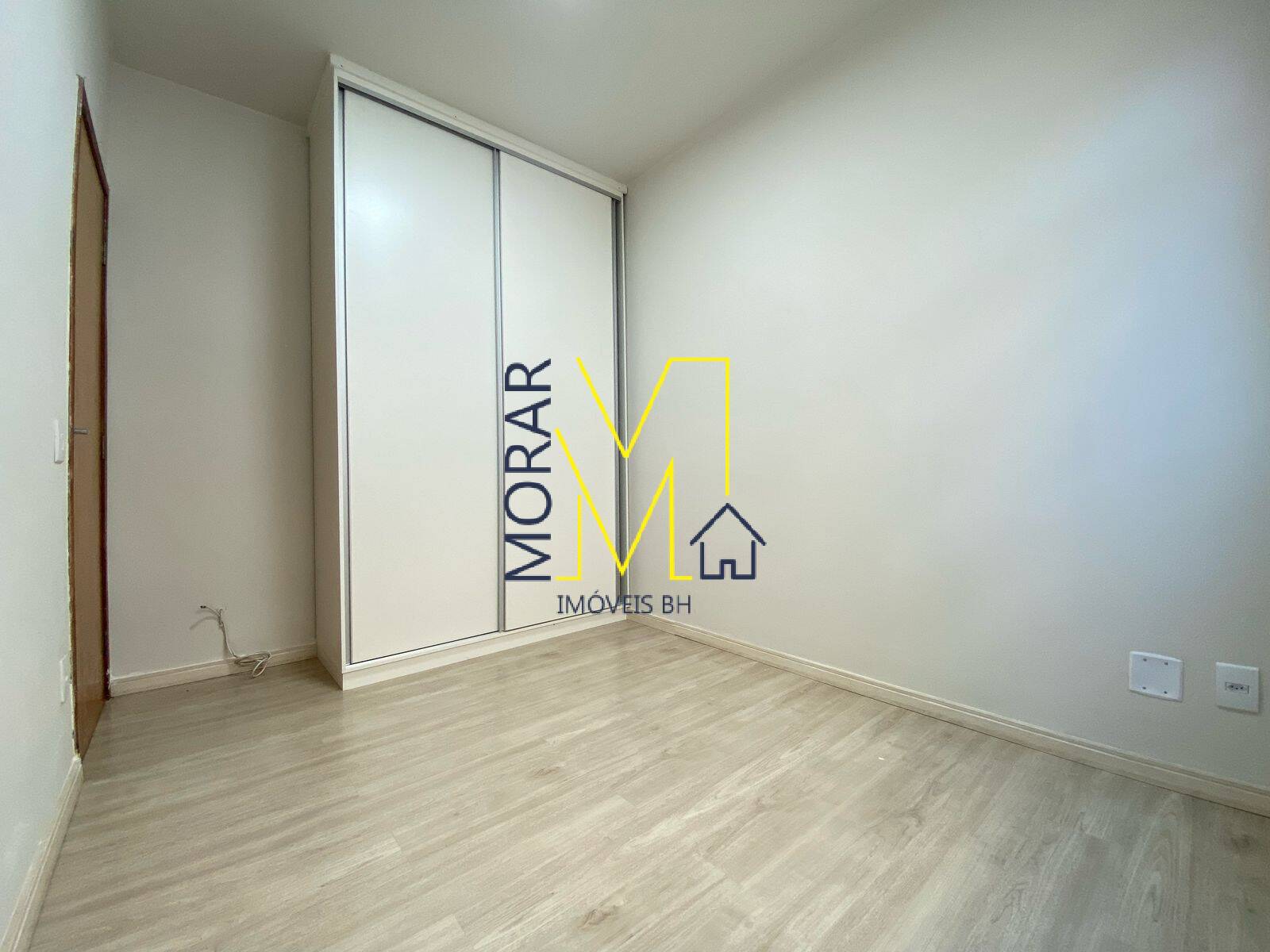 Apartamento à venda com 2 quartos, 76m² - Foto 8