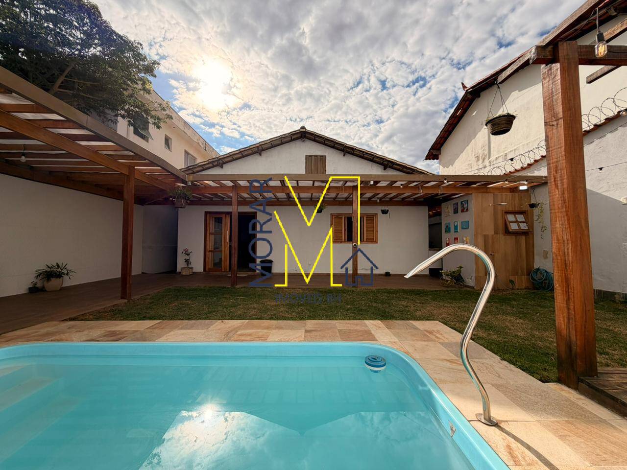 Casa, 4 quartos, 260 m² - Foto 4