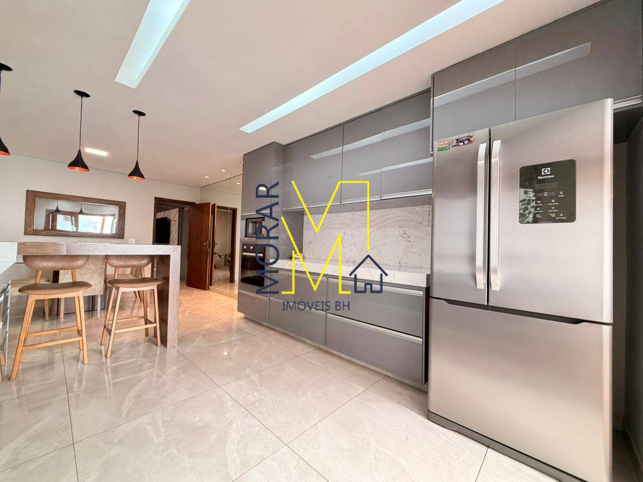 Casa, 4 quartos, 260 m² - Foto 17