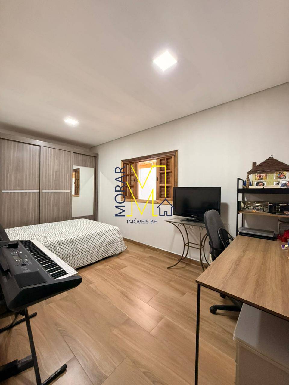 Casa, 4 quartos, 260 m² - Foto 39