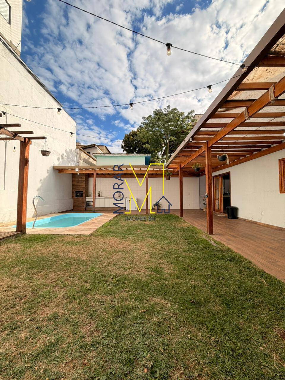 Casa, 4 quartos, 260 m² - Foto 3