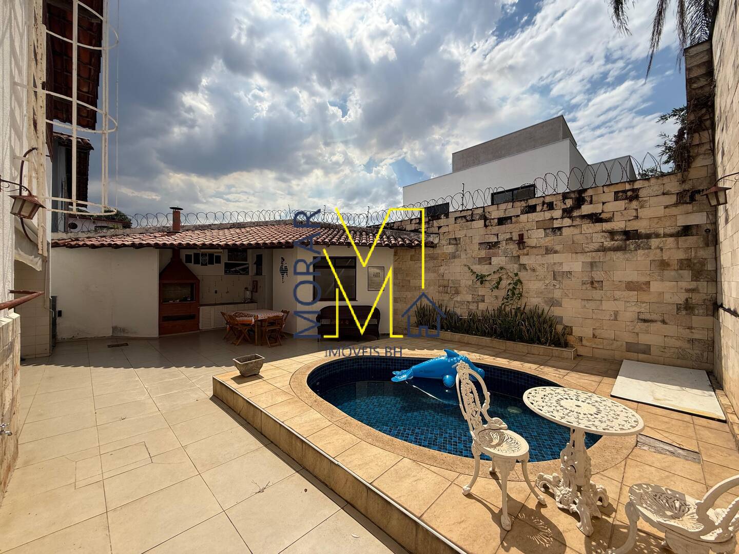 Casa, 5 quartos, 360 m² - Foto 2