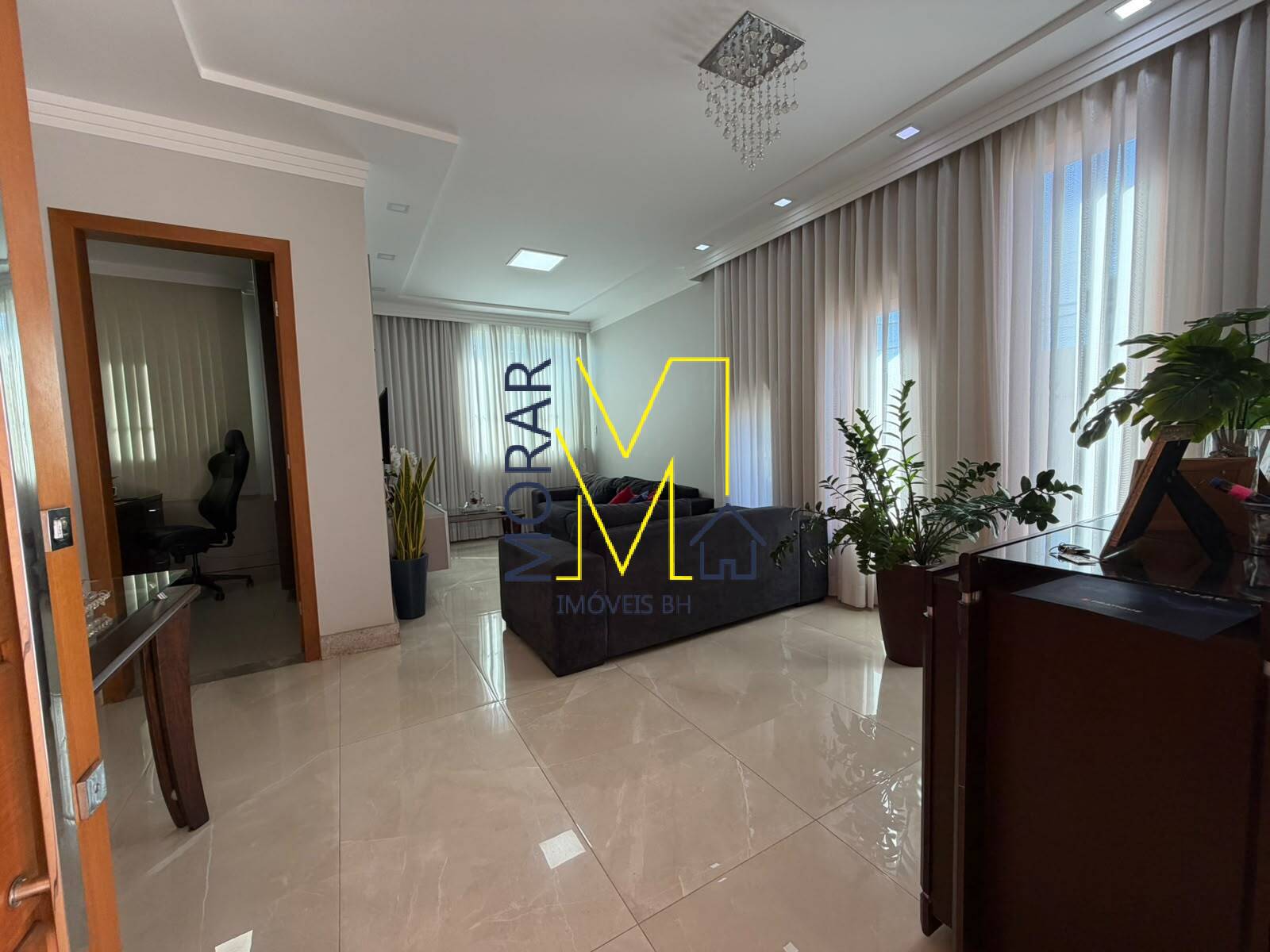 Casa, 4 quartos, 250 m² - Foto 9
