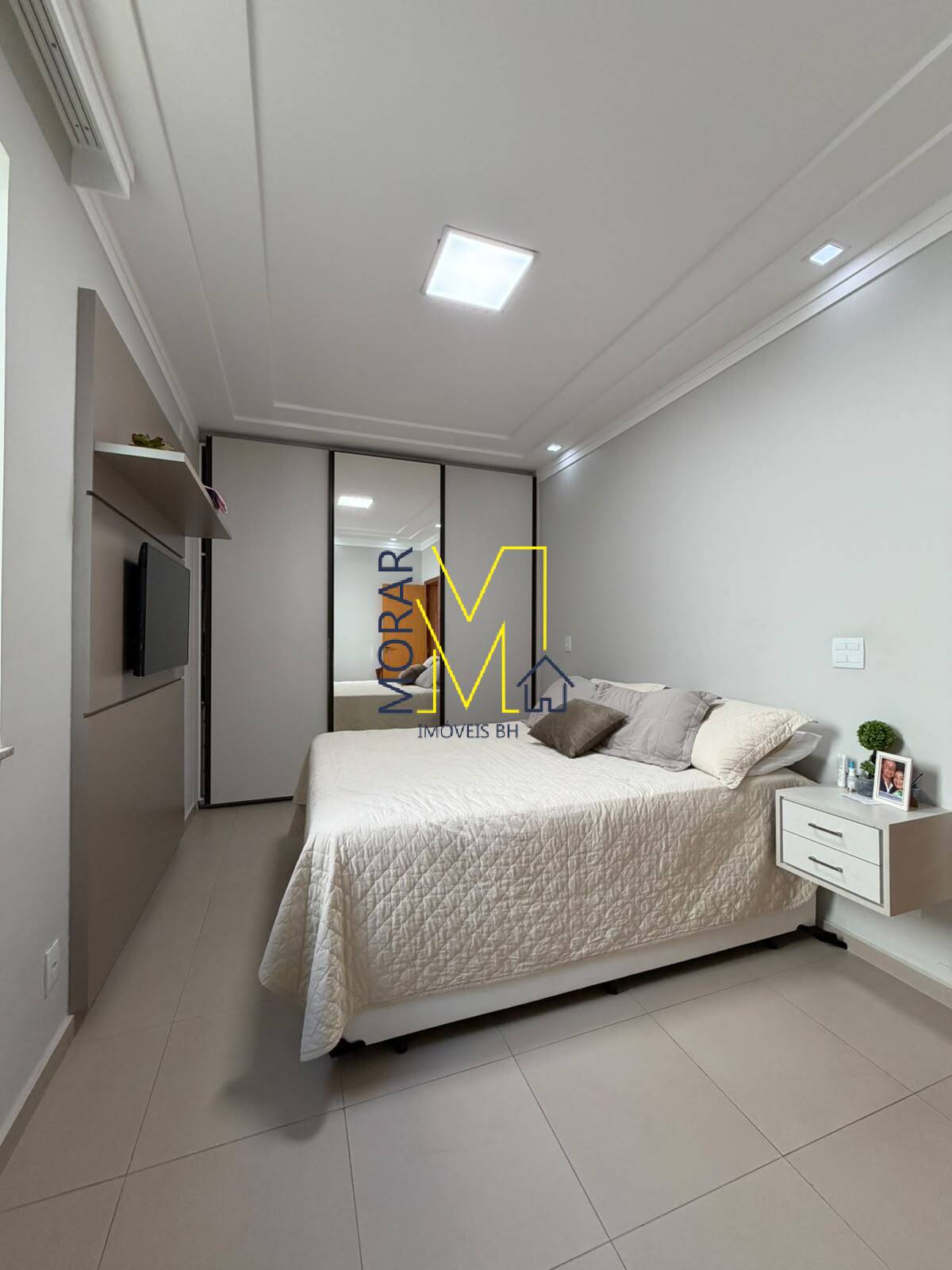 Casa, 4 quartos, 250 m² - Foto 14