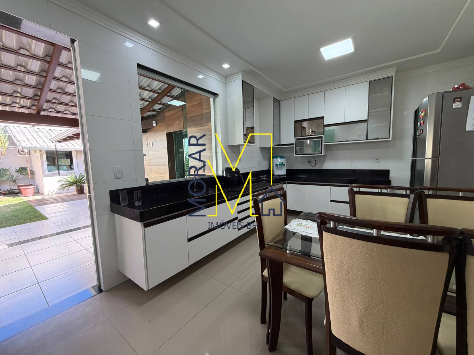 Casa, 4 quartos, 250 m² - Foto 32