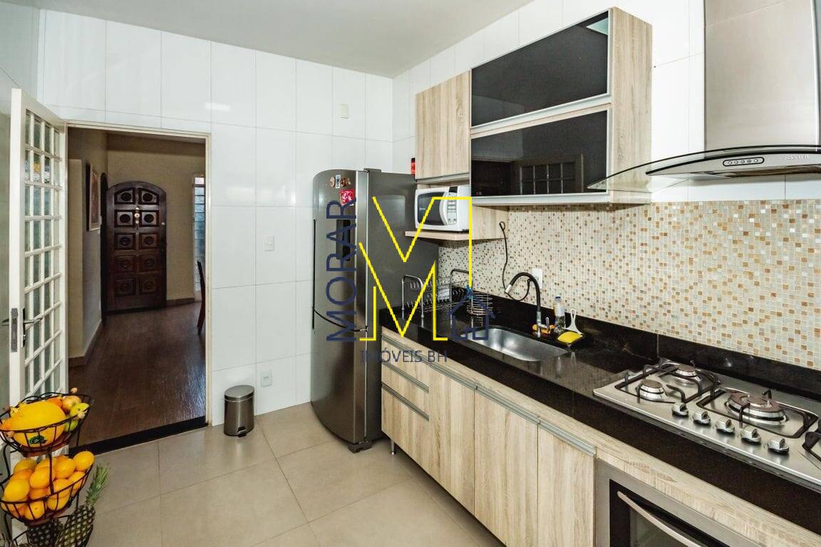 Casa, 4 quartos, 300 m² - Foto 35